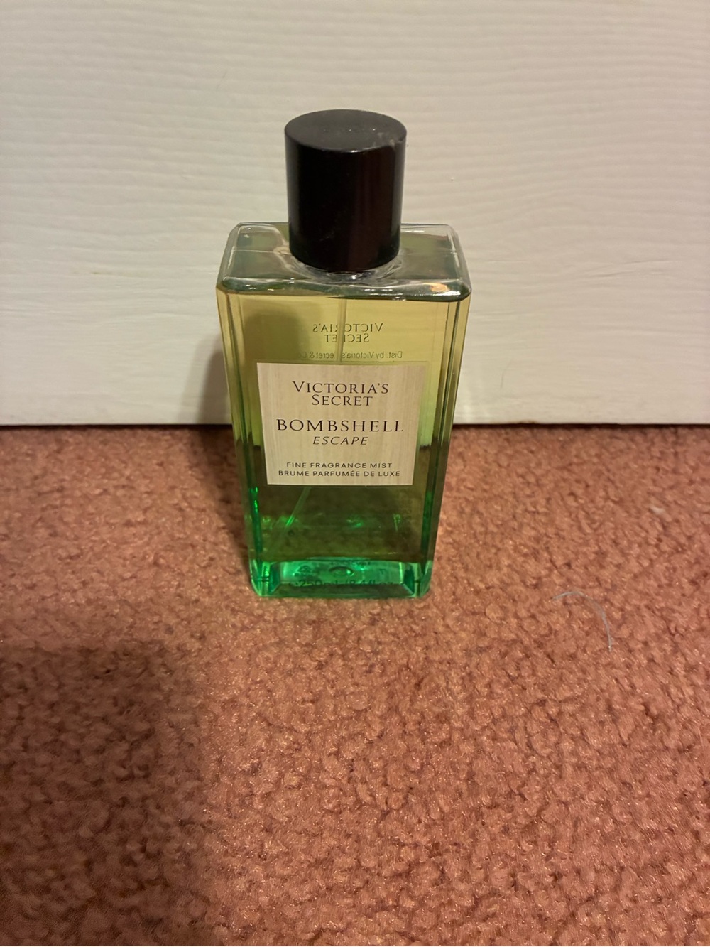 Victoria's Secret Bombshell Escape Fine Fragrance Mist - green bottle